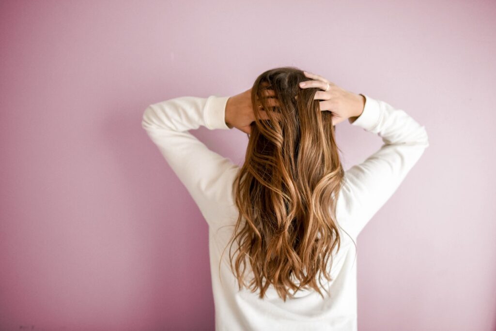 Hair Oiling for shiny and healthy hair